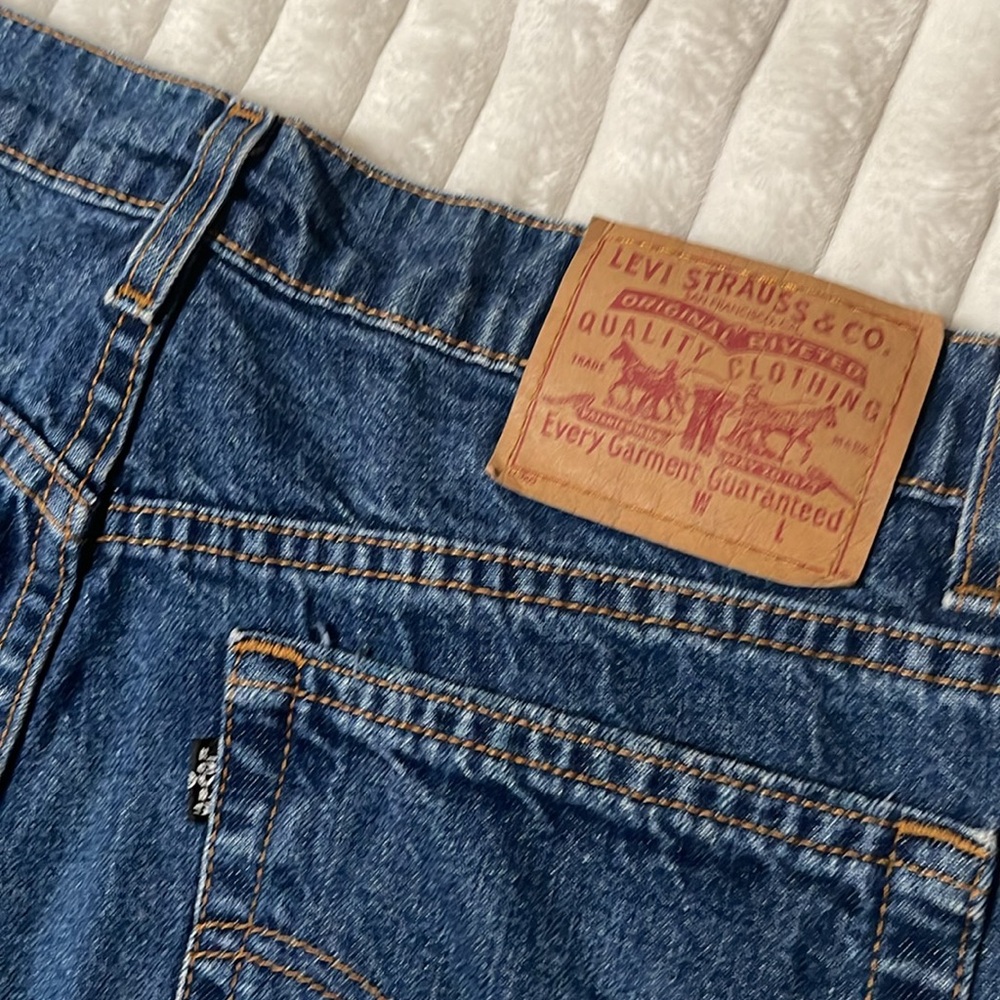 Levis Vintage Black Tab Shorts | Size 31-32? - Picture 2 of 10
